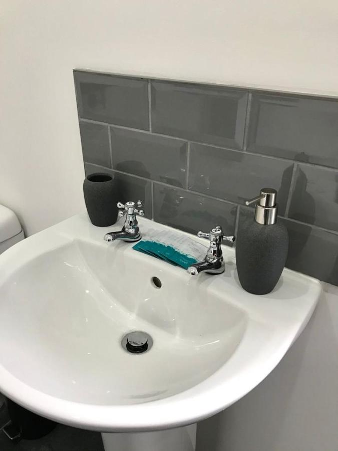 Clifton Apartments Ливърпул Екстериор снимка